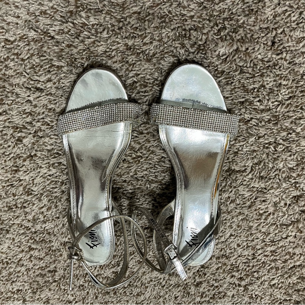 FIONI Silver Strappy Heels with Rhinestones